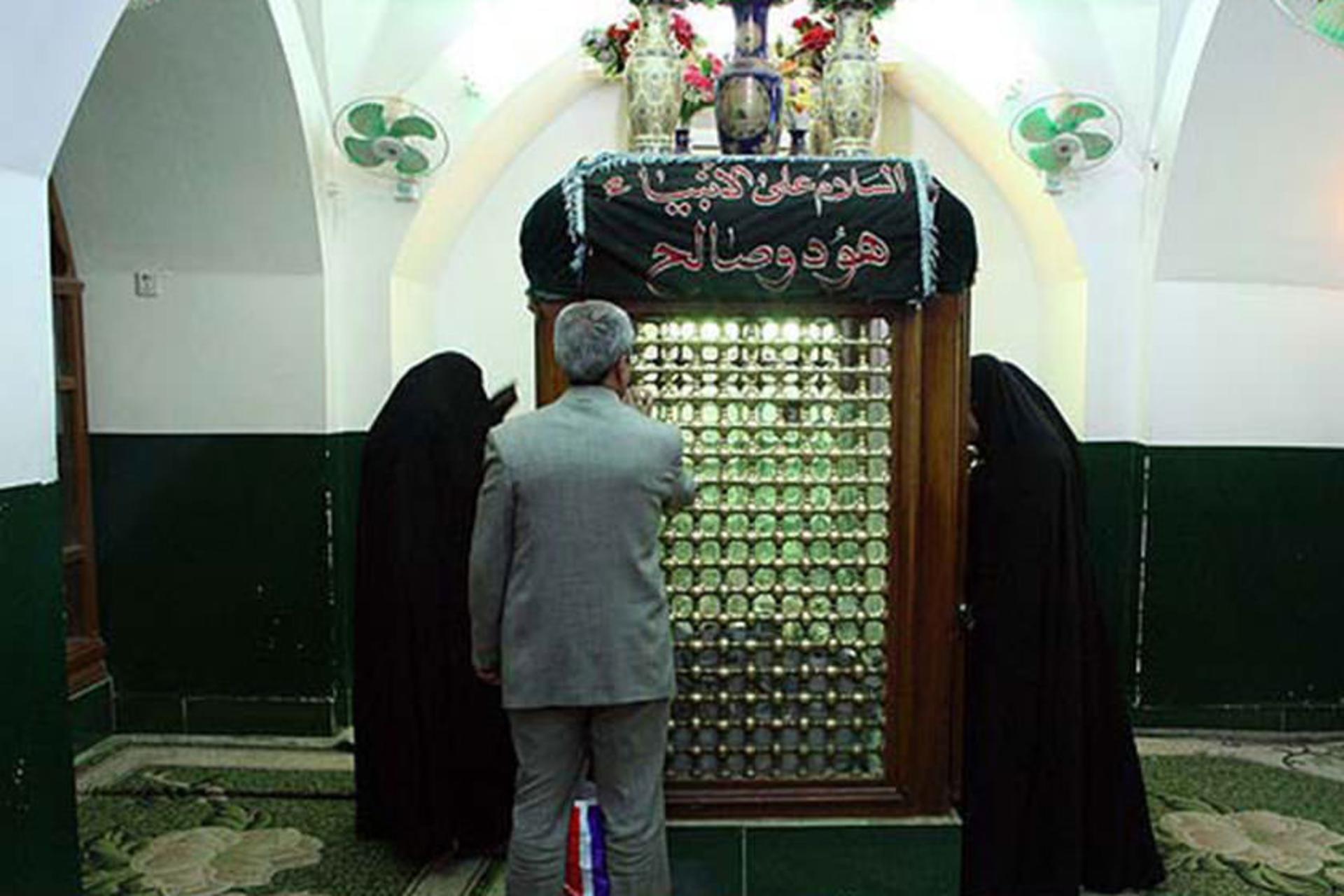 آرامگاه حضرت هود
