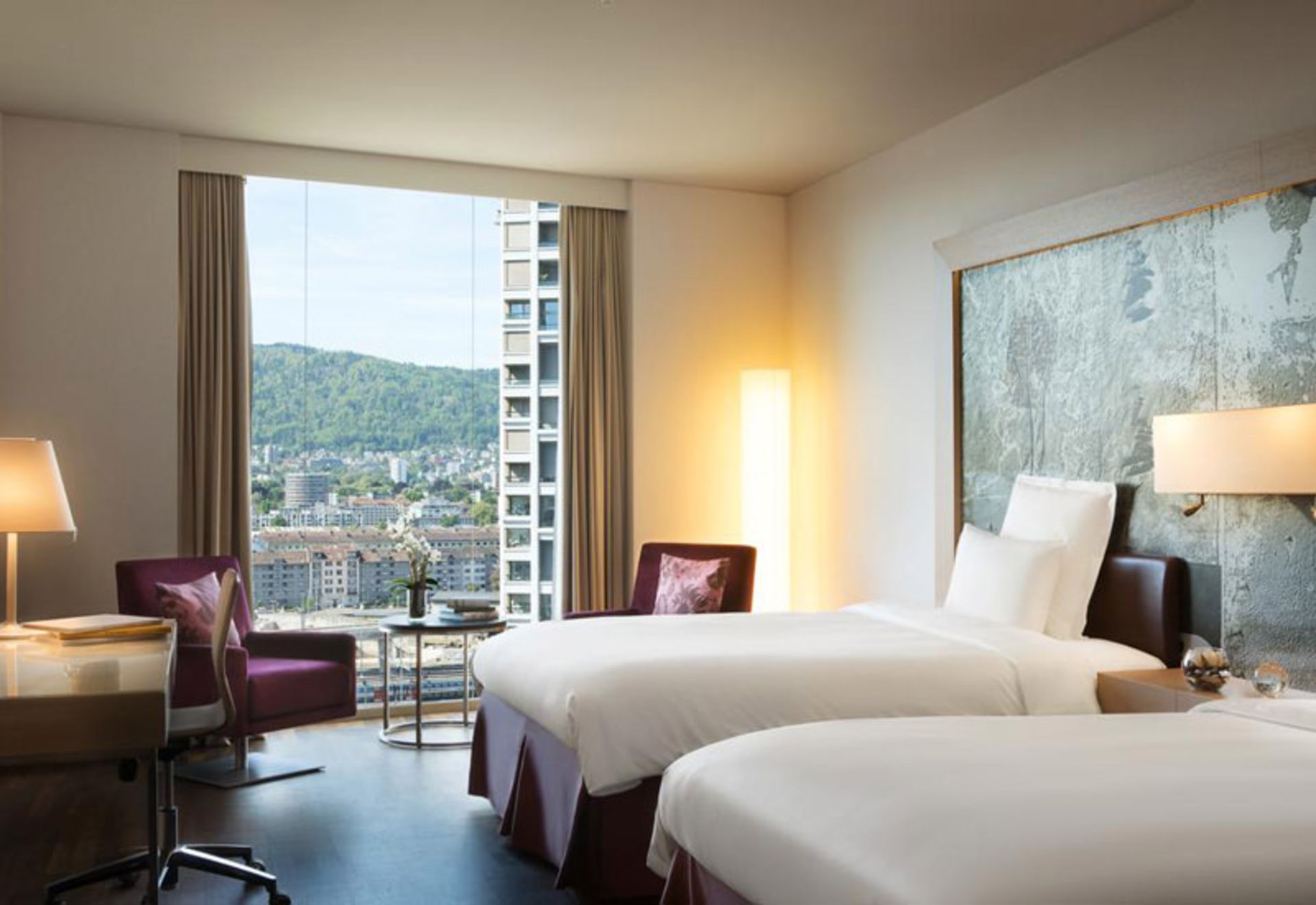 هتل رنسانس زوریخ تاور (Renaissance Zurich Tower Hotel)