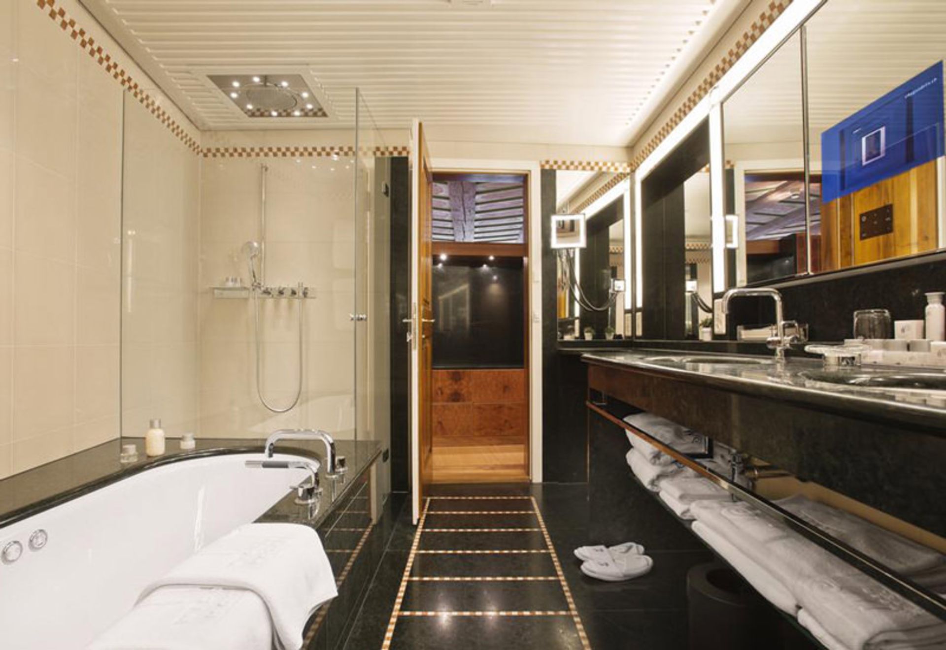 هتل ویدر (Widder Hotel)