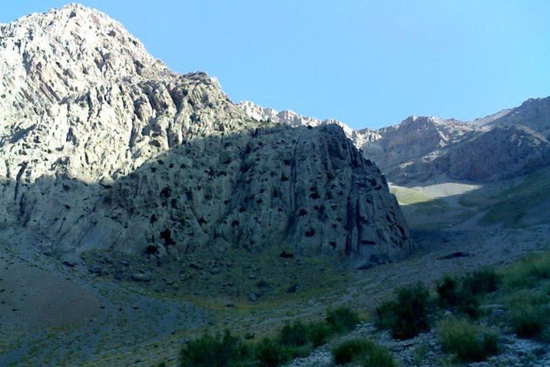 منطقه حفاظت شده دنای شرقی