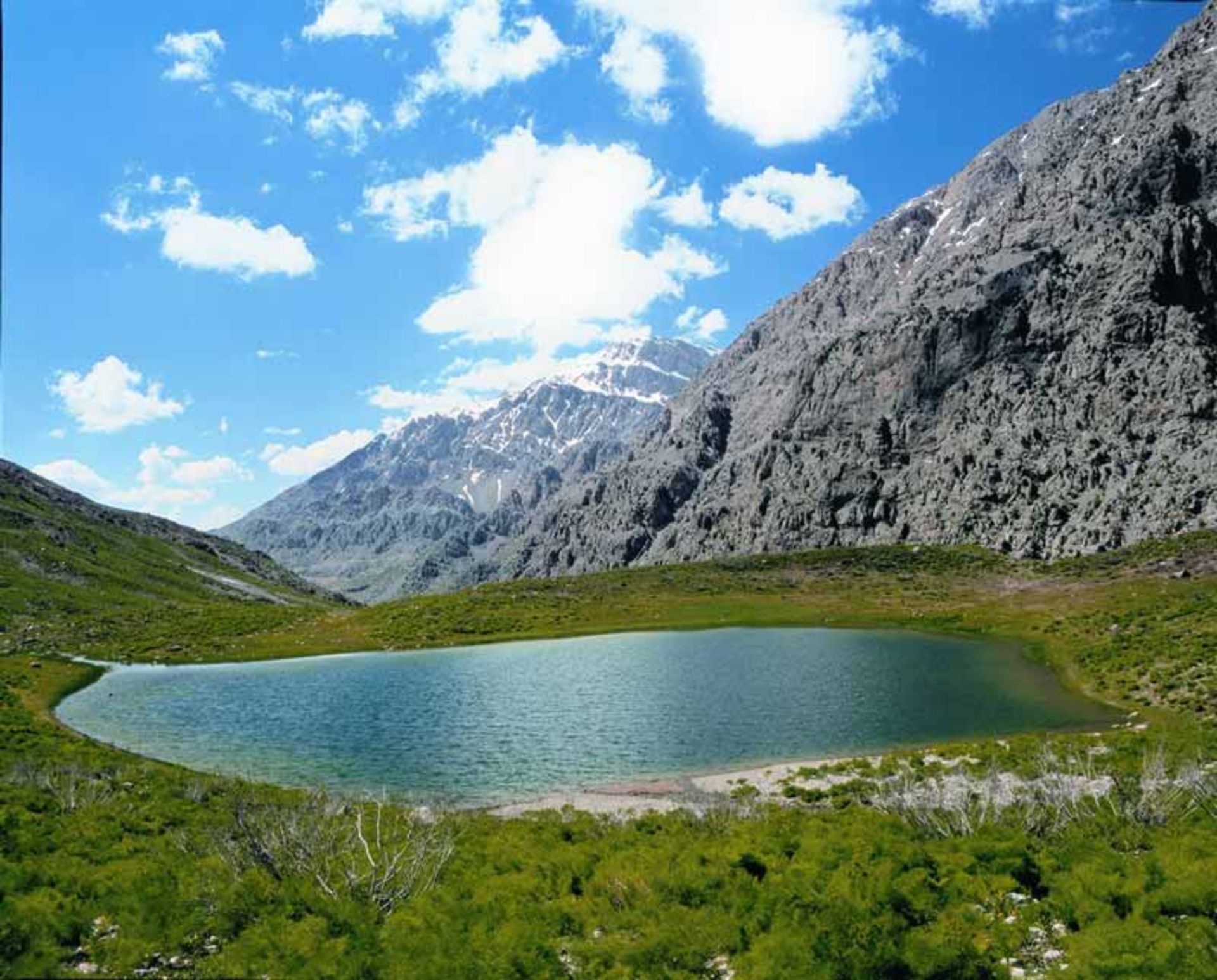 دریاچه کوه گل