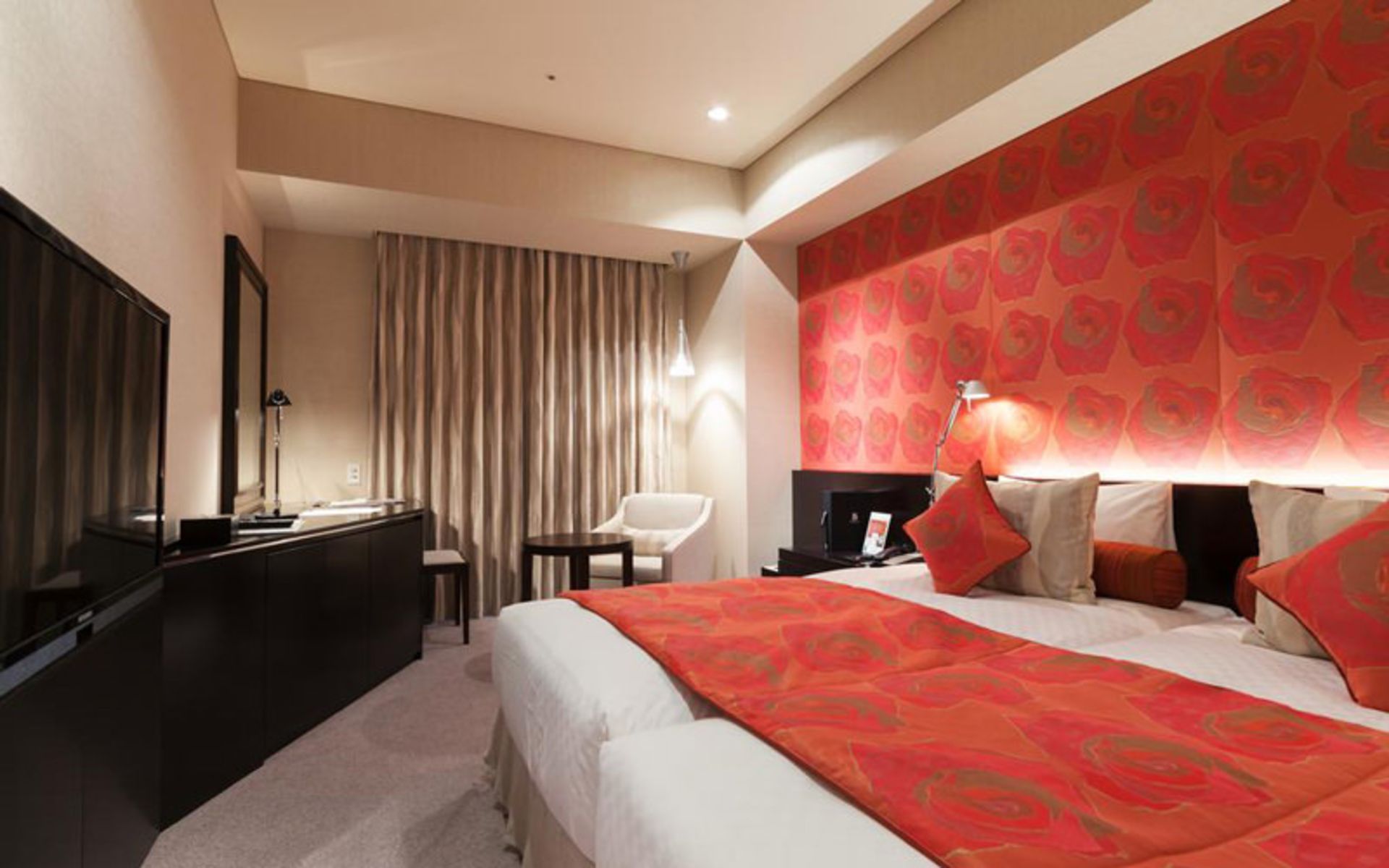 هتل رویال پارک شیدومه (The Royal Park Hotel Tokyo Shiodome)