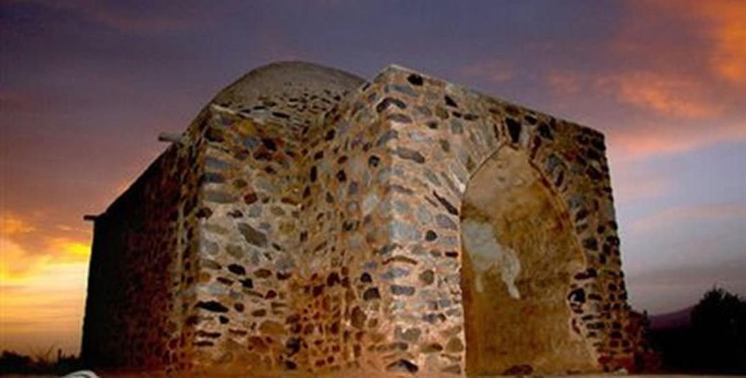 چهارطاقی (آتشکده) تشویر