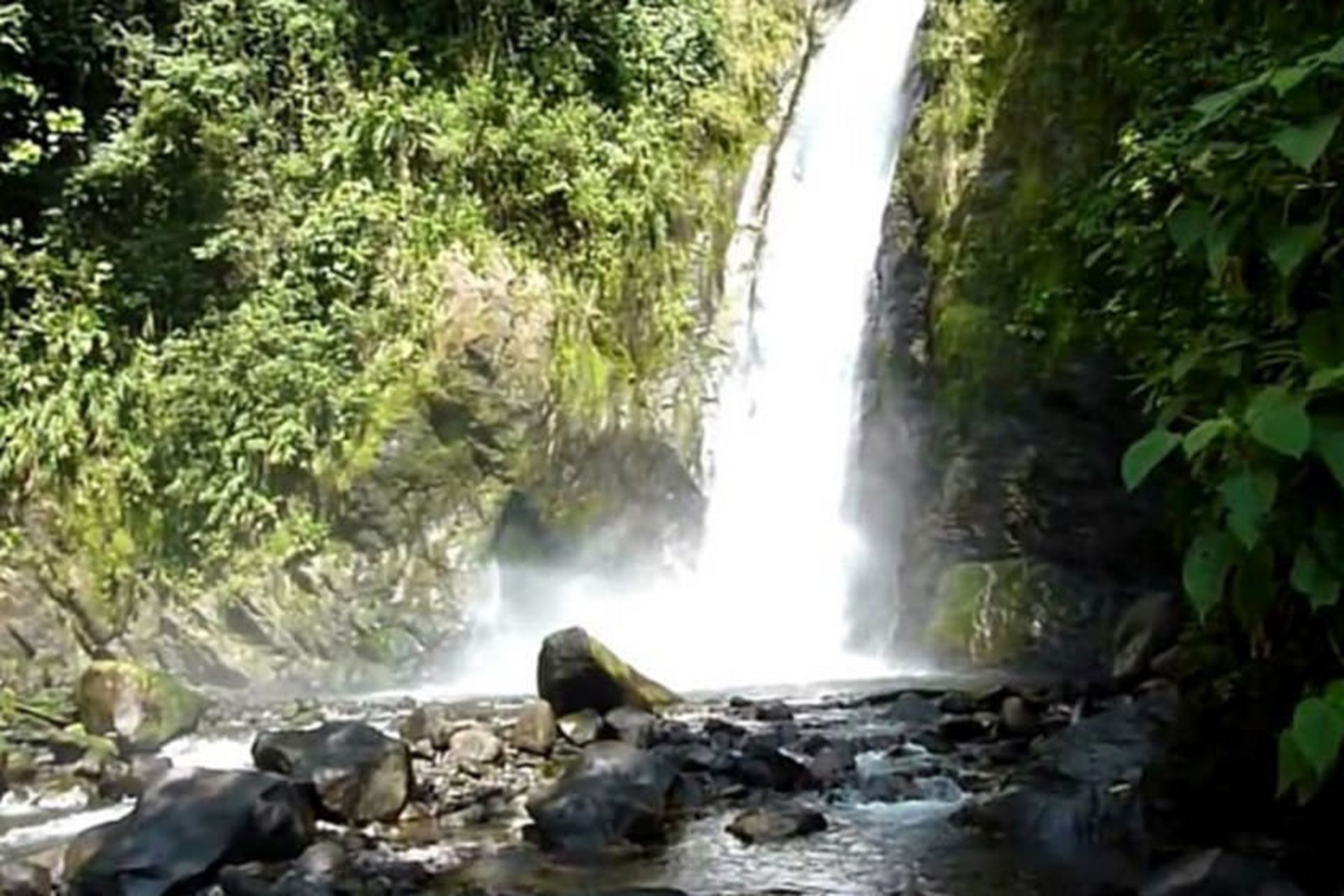 Aquiares Waterfall