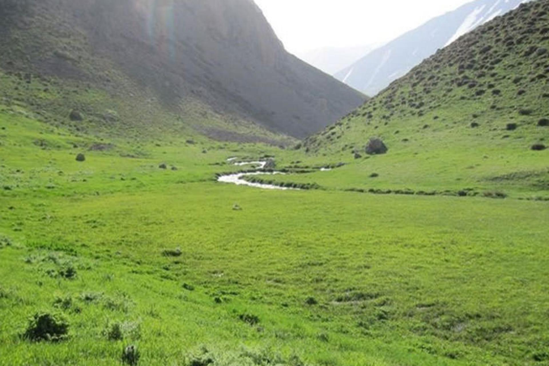 آبشار و روستای اورازان