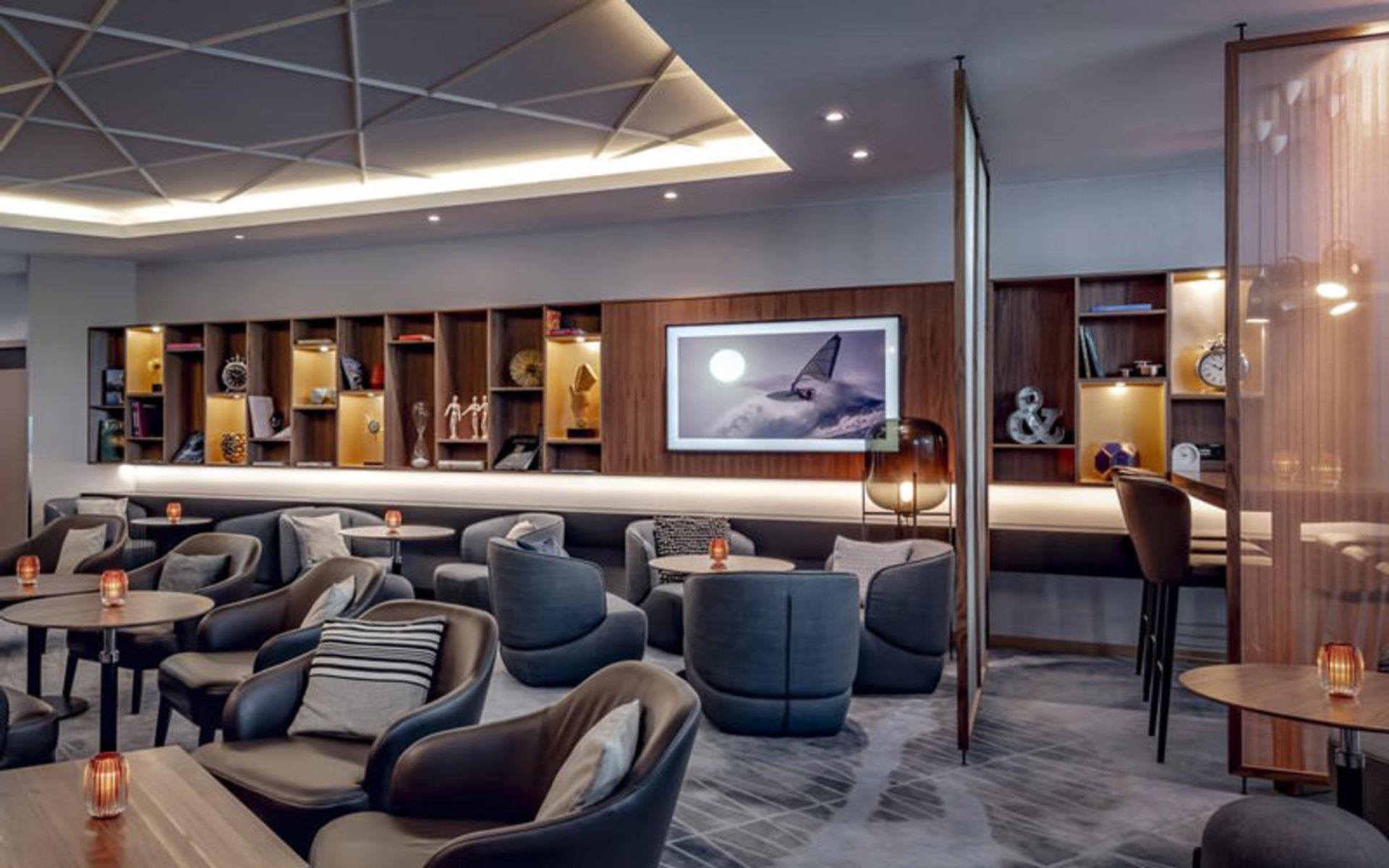 هتل زوریخ ماریوت (Zurich Marriott Hotel)