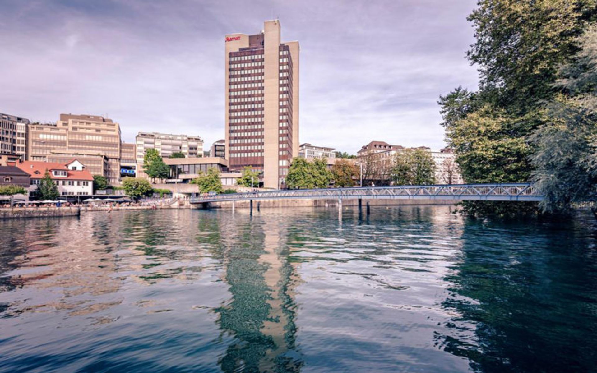 هتل زوریخ ماریوت (Zurich Marriott Hotel)