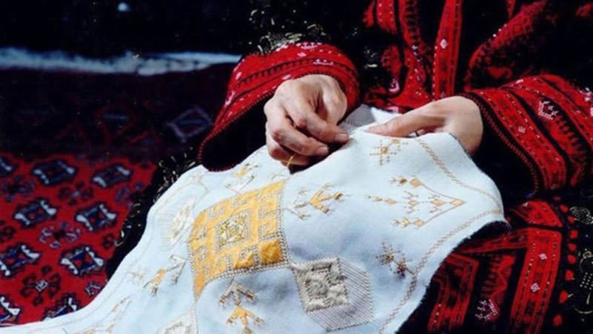 سوزن دوزی زاهدان