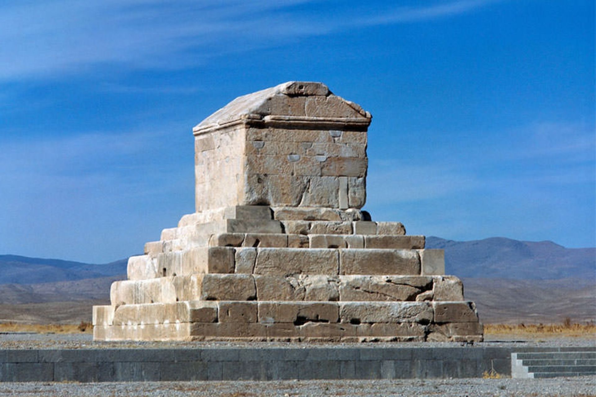 قدیمی ترین سازه های جهان