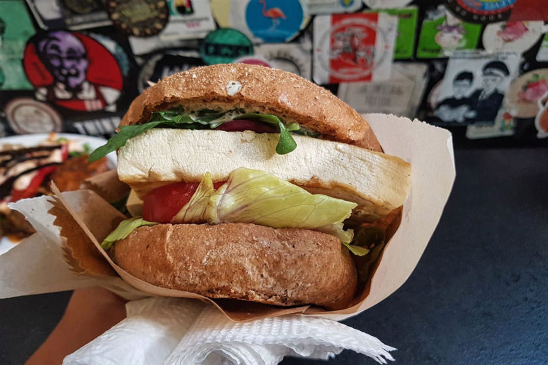 VEGAN BURGER