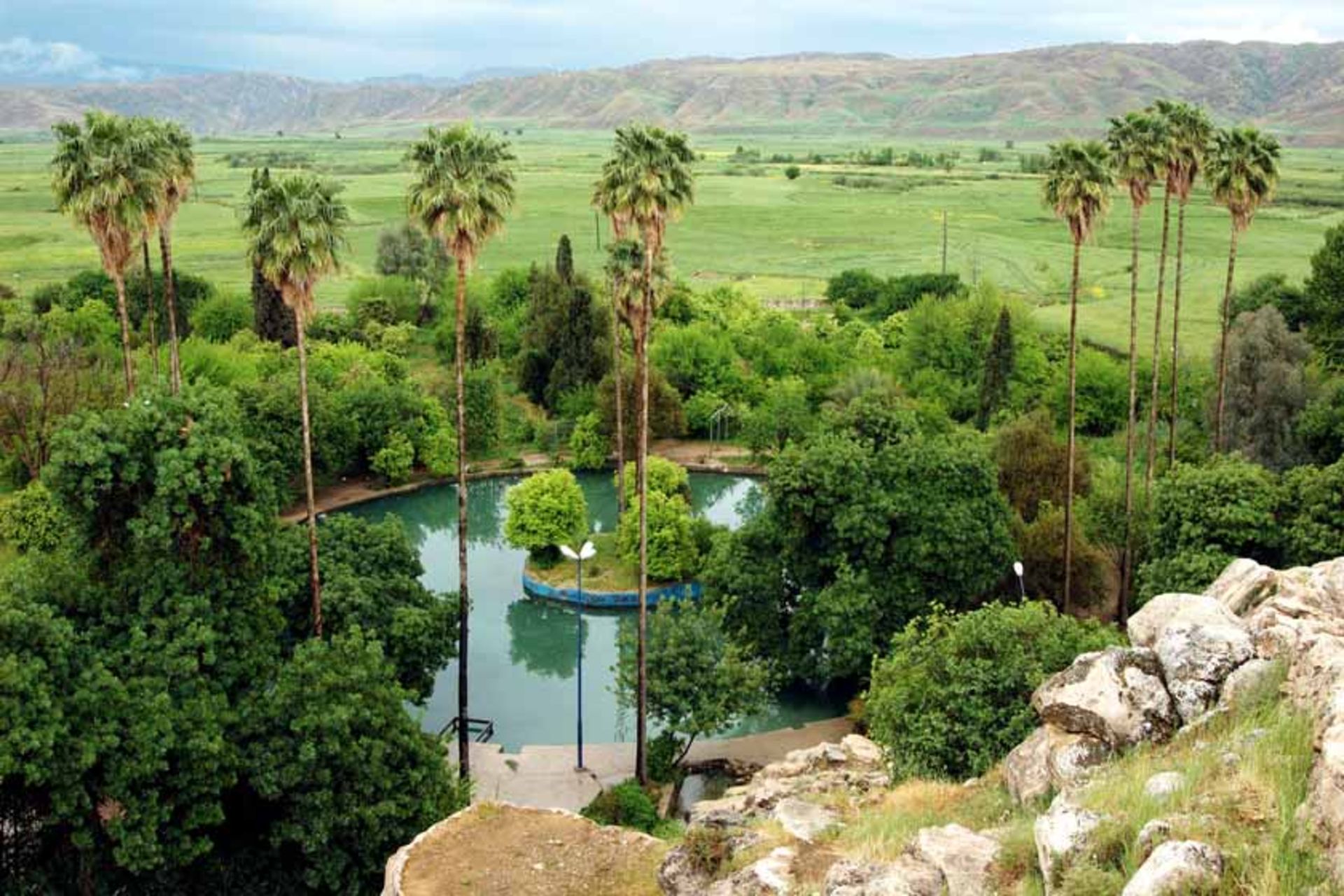 باغ چشمه بلقیس