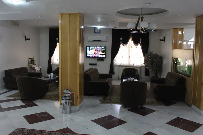 هتل جهانگردی بسطام