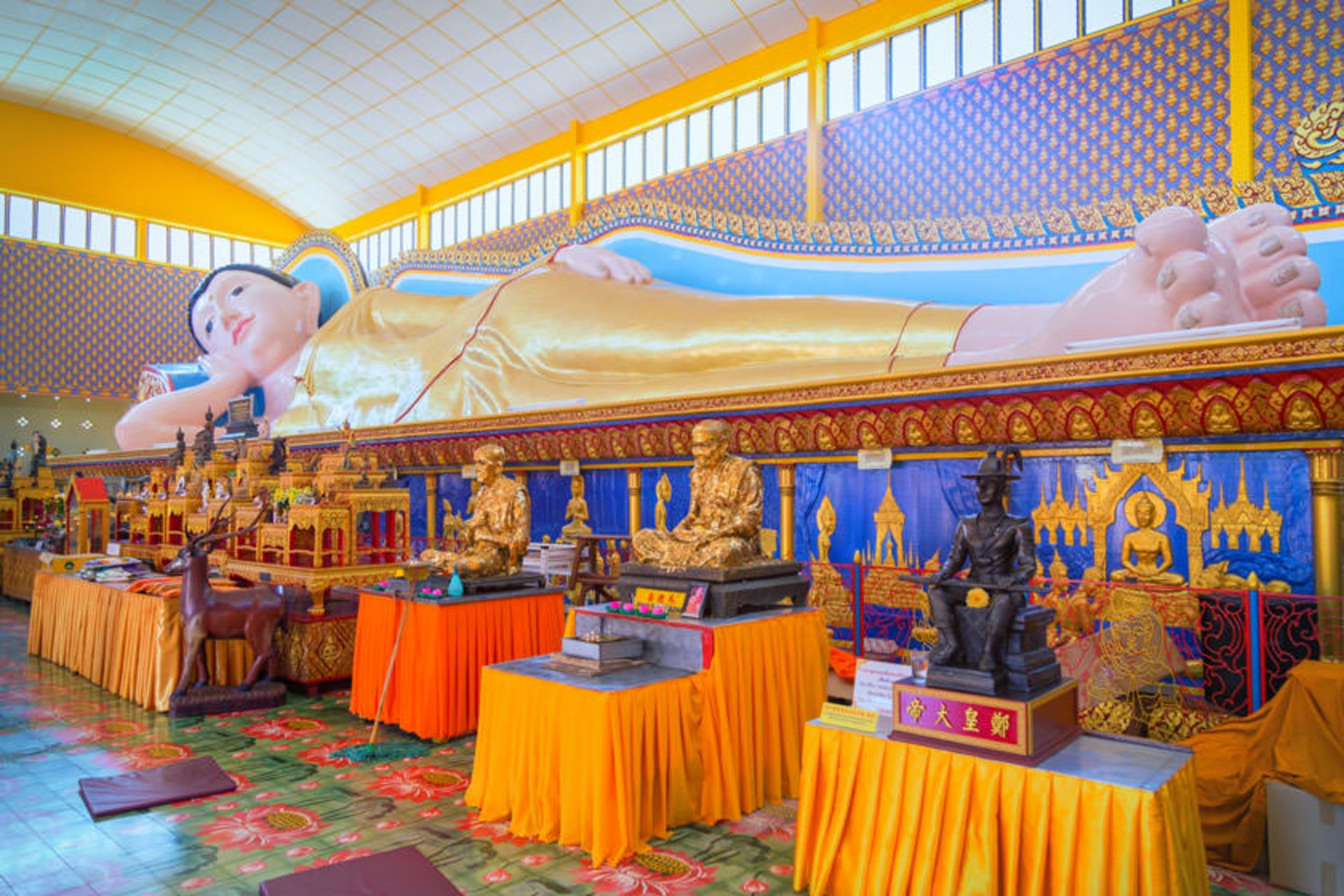 phra buddha chaiya mongkol