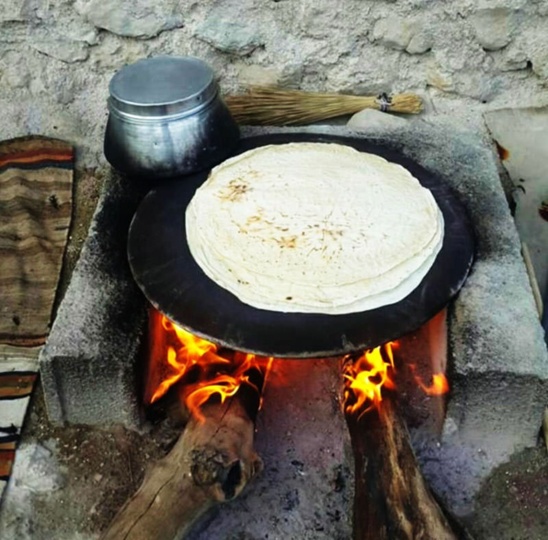 نان ساجی