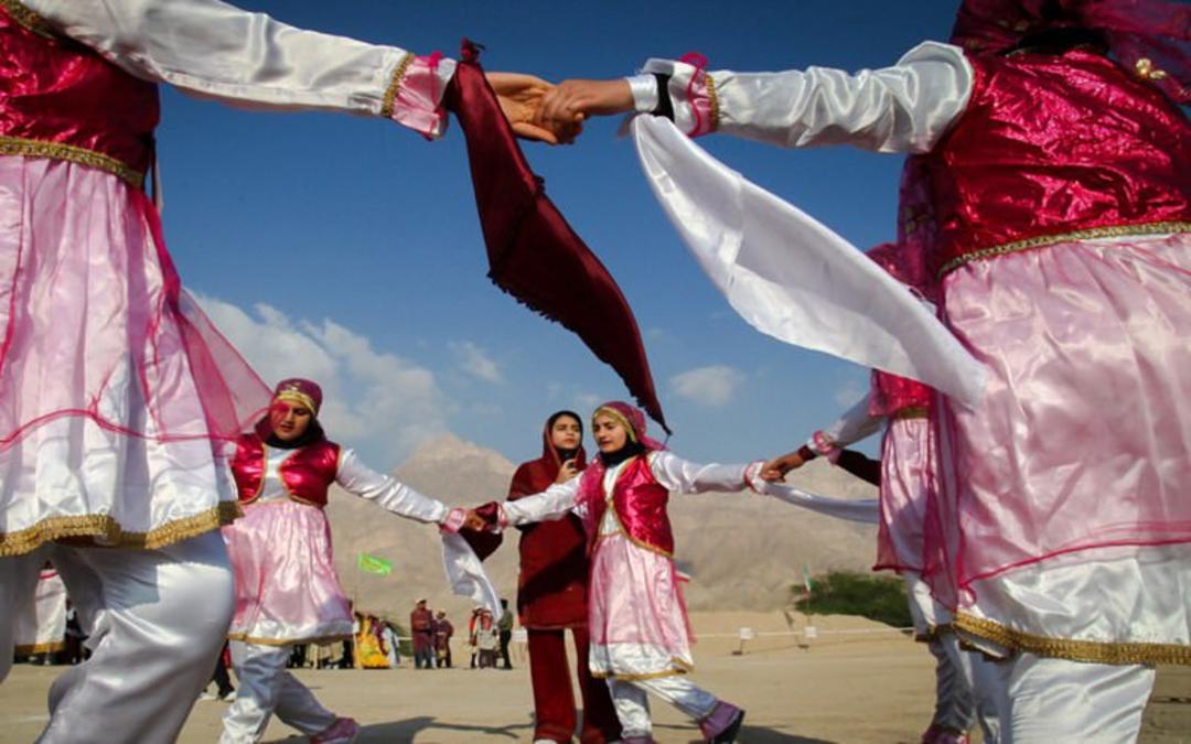 جشنواره بازی های بومی گناوه