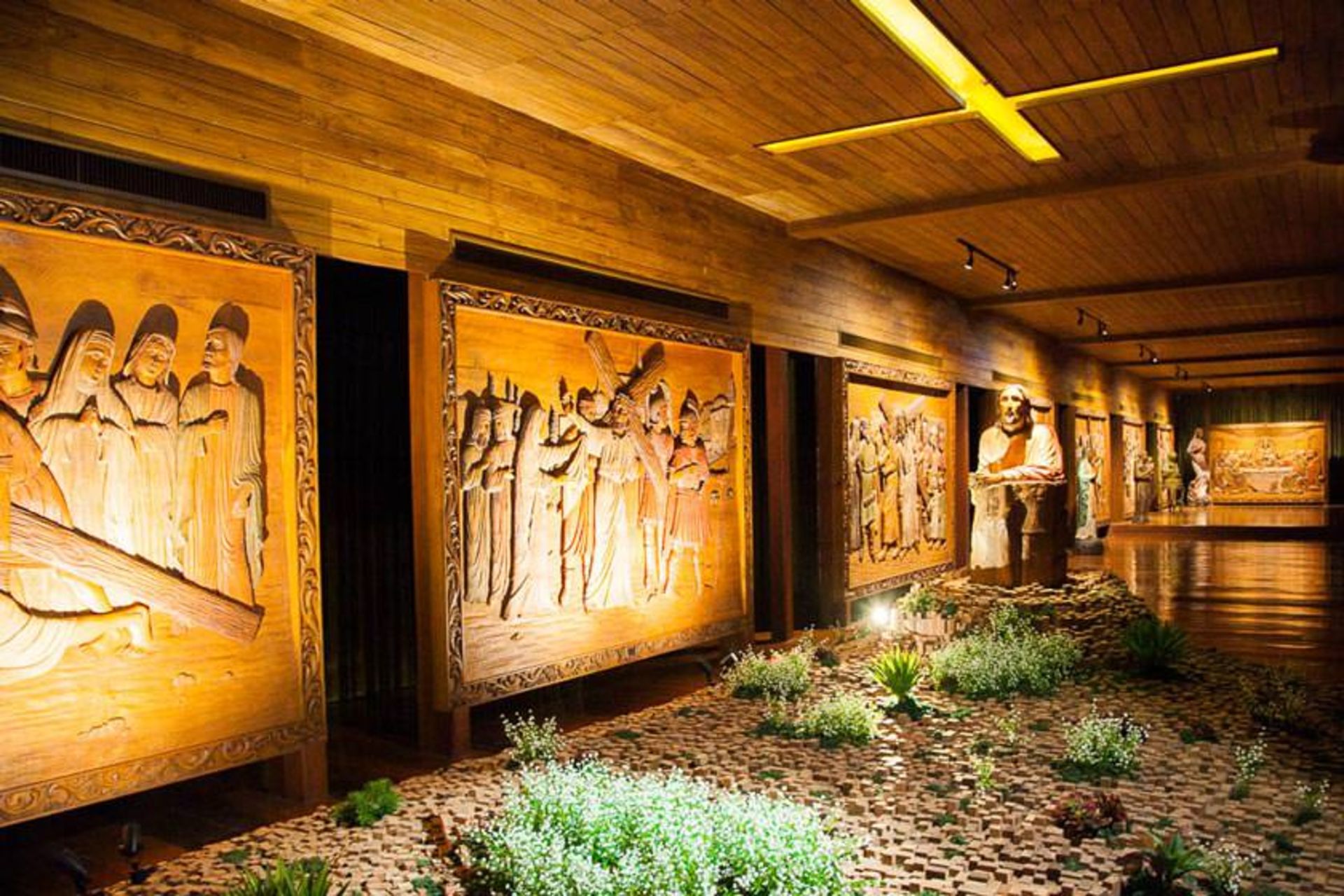 سرزمین چوبی موانگ مای