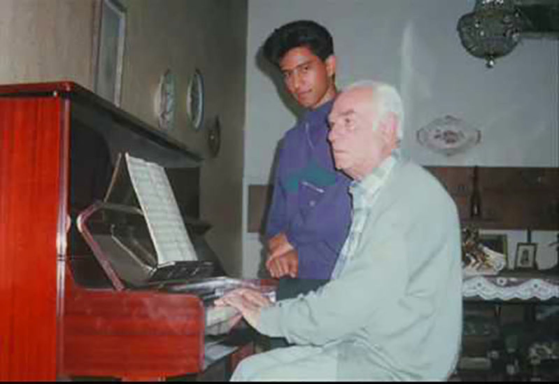 جوادمعروفی