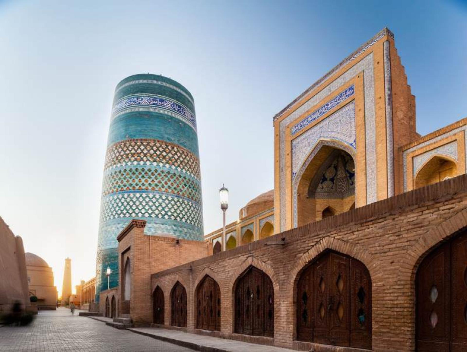 مناره‌ی مسجد کالتا