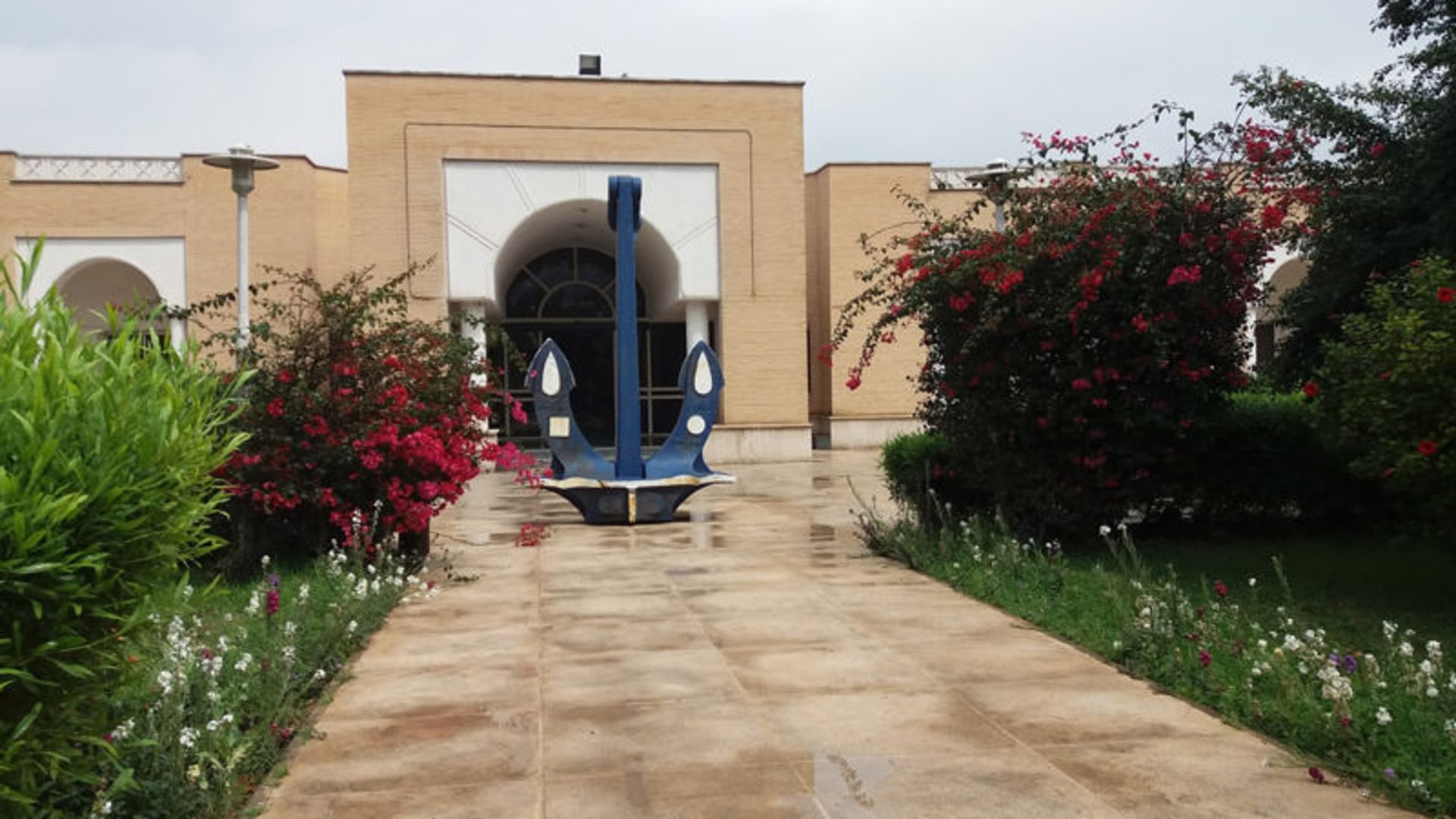 هتل بزرگ بندر امام خمینی