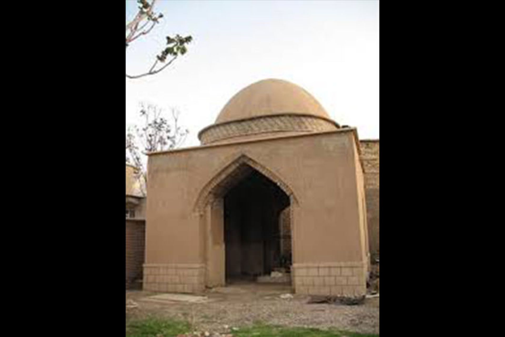آرامگاه شیخ علی نقی اصطهباناتی