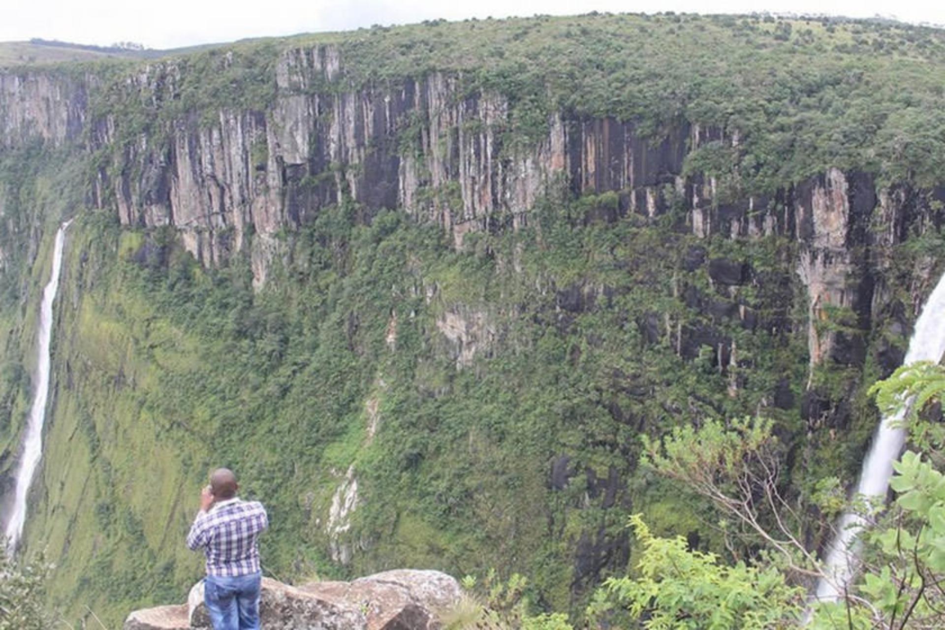 Mtarazi Falls