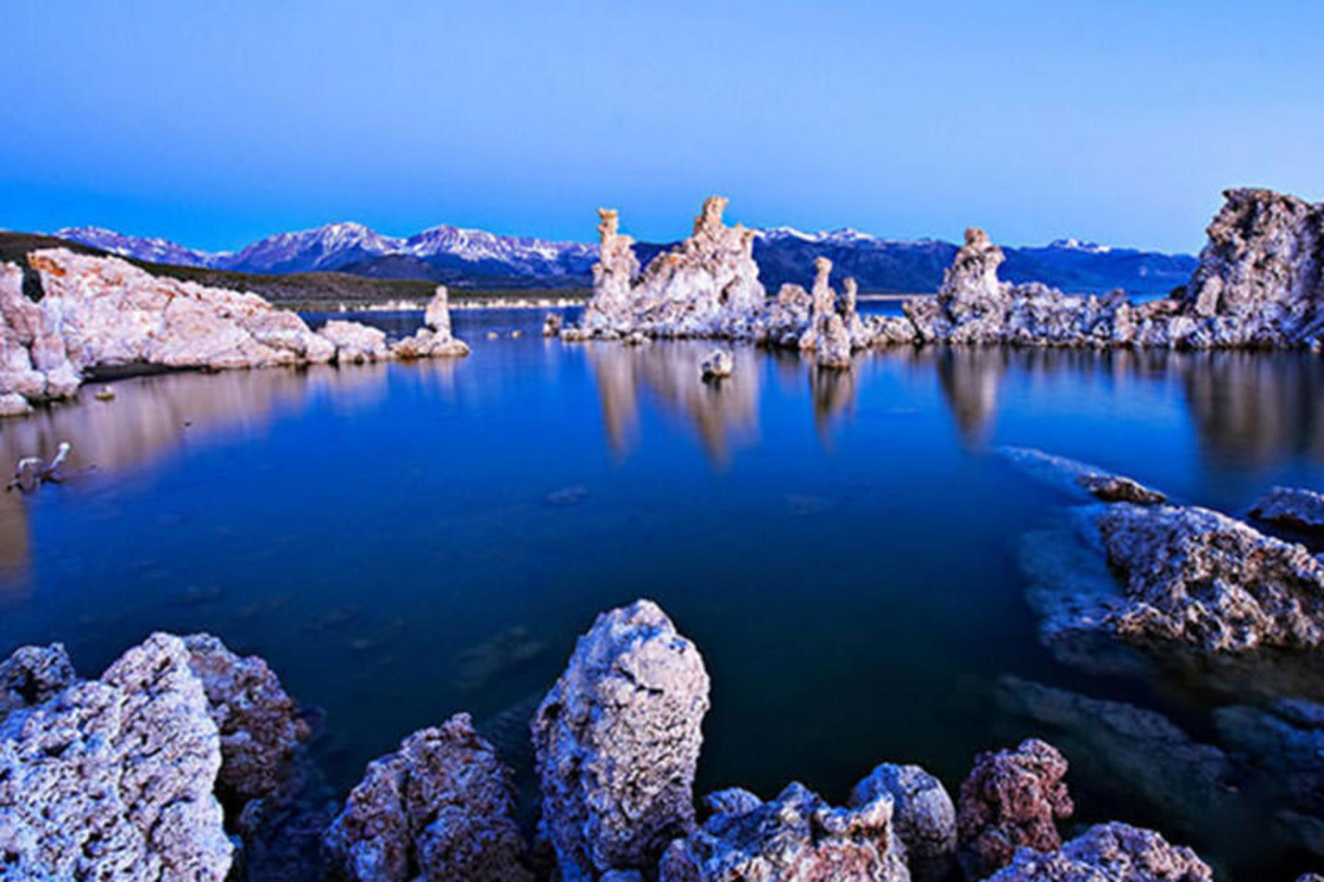 Mono Lake
