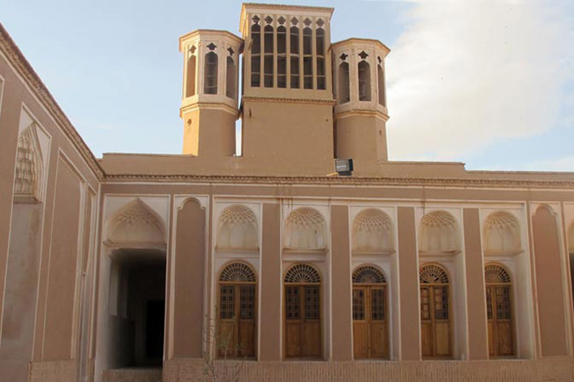 منزل مستوفی 