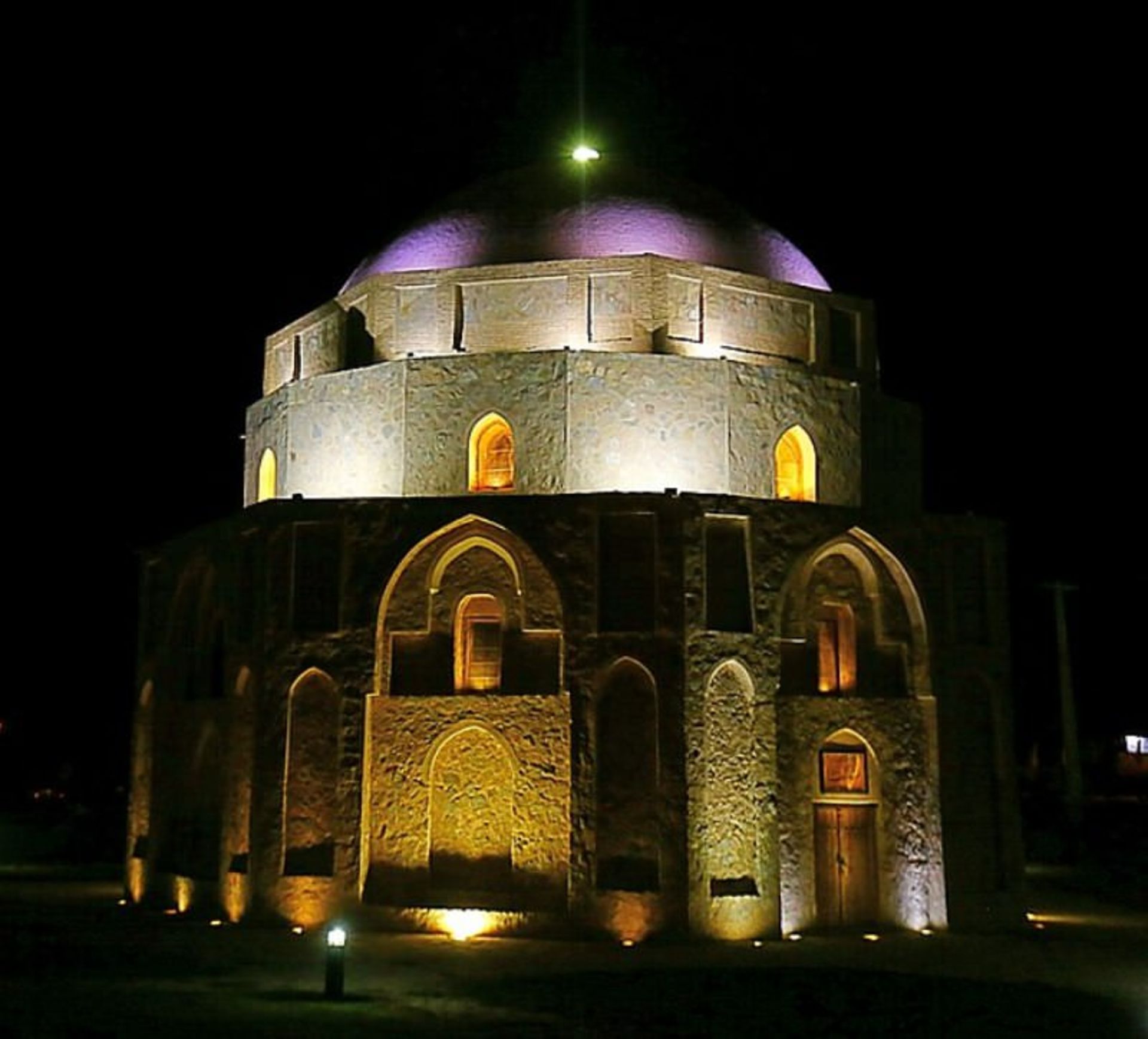 گنبد جبلیه