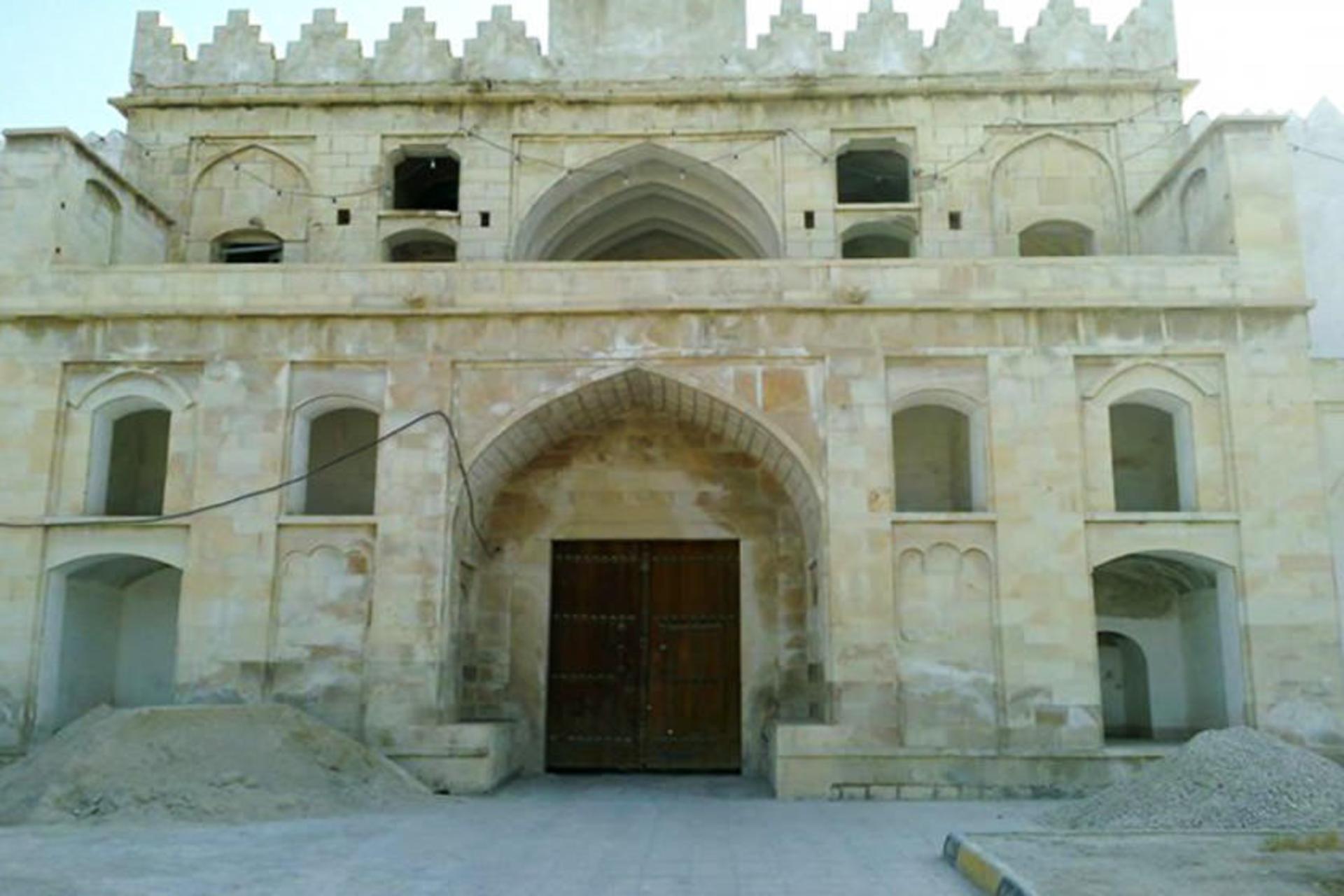 دژ برازجان (کاروانسرای مشیرالملک)