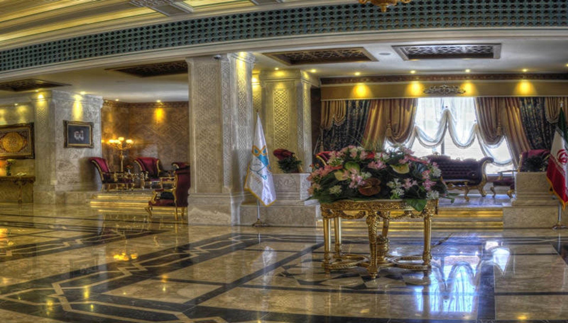 هتل زندیه شیراز