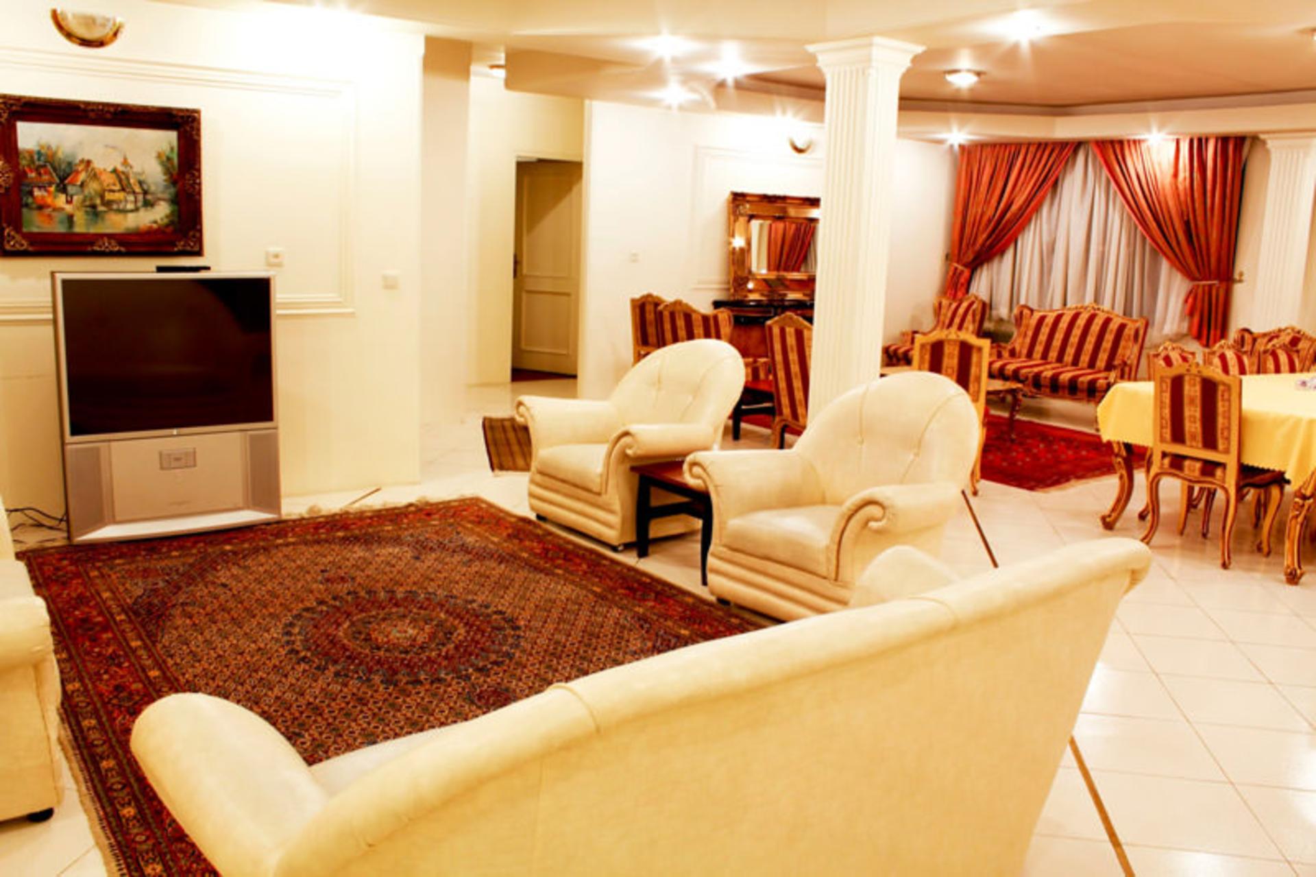 هتل آریوبرزن شیراز