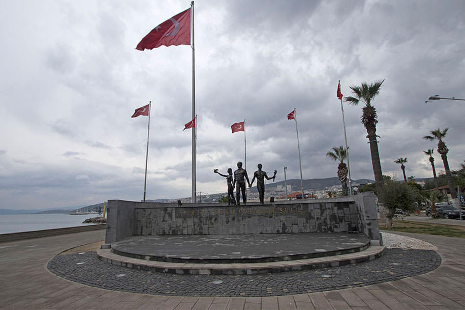 کوش‌آداسی  