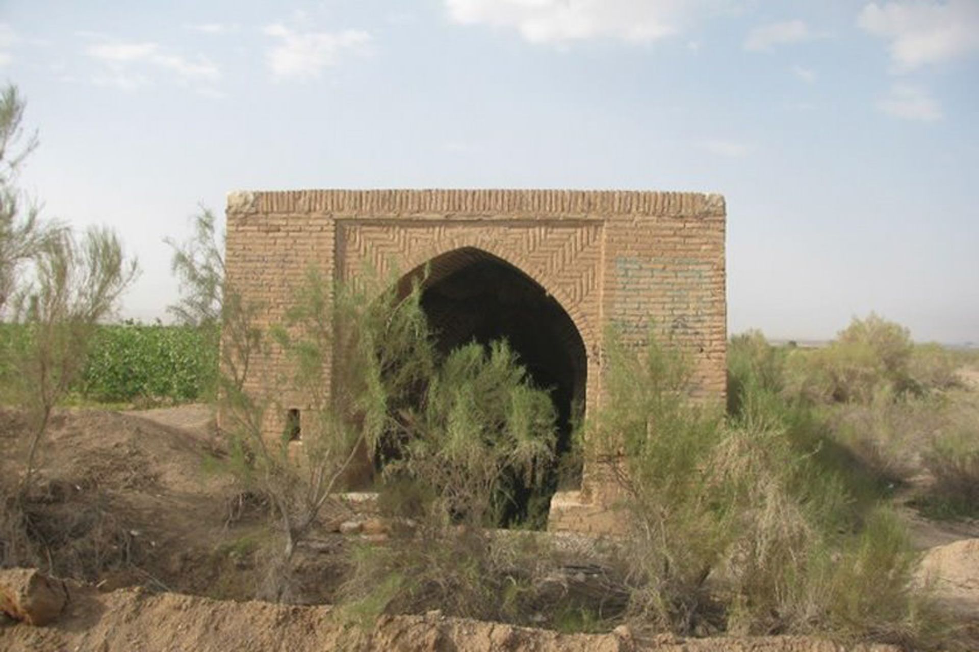 آب انبار گز