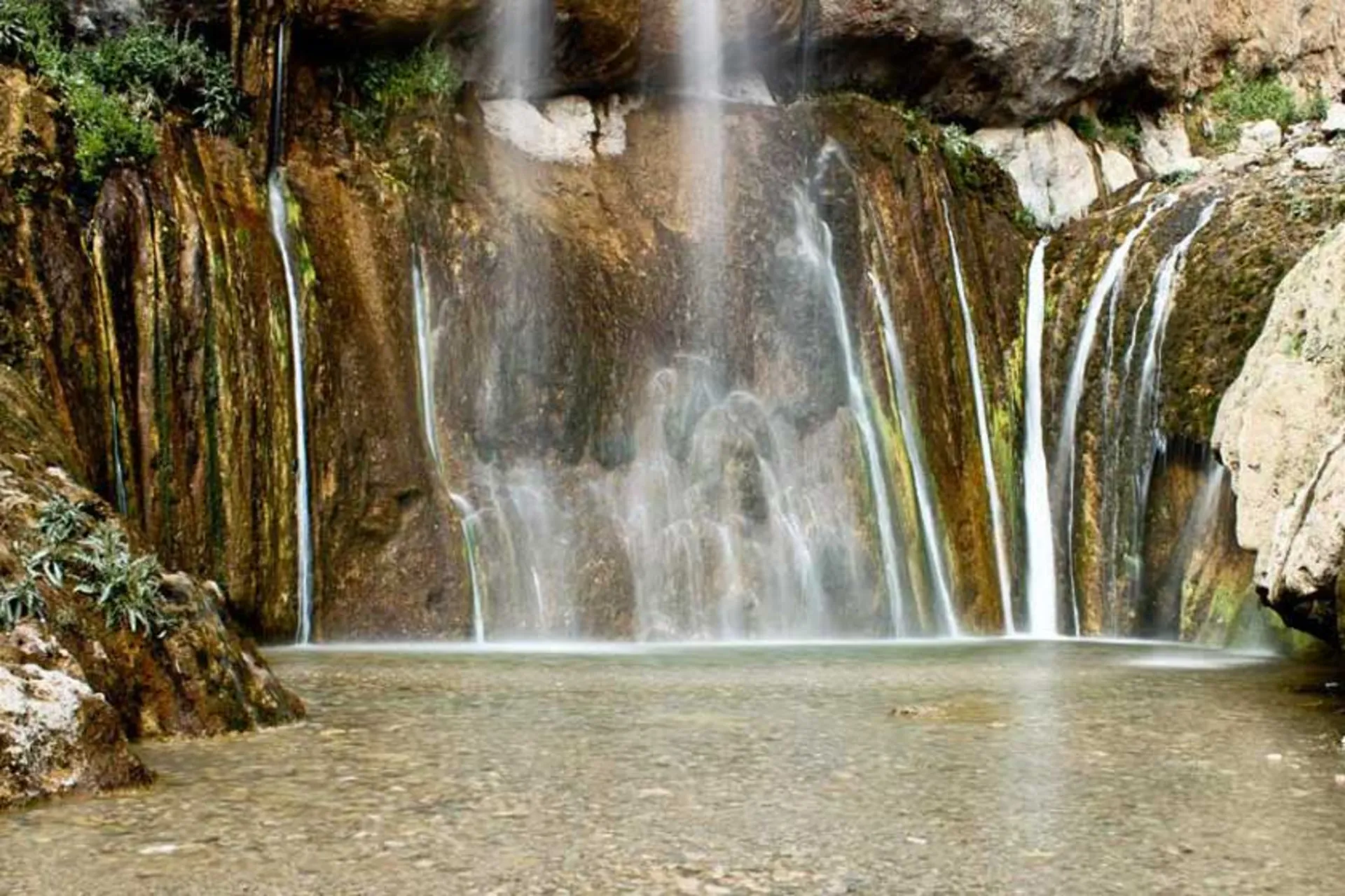 آبشار بی بی سیدان