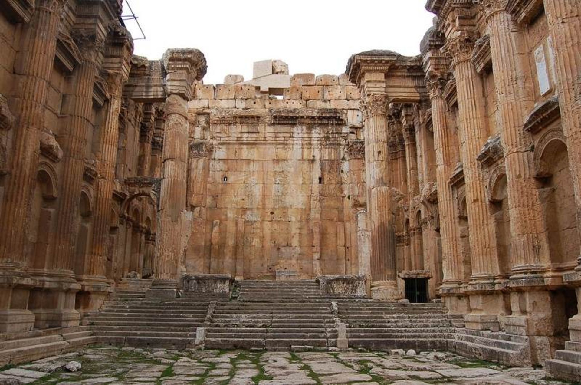 لبنان