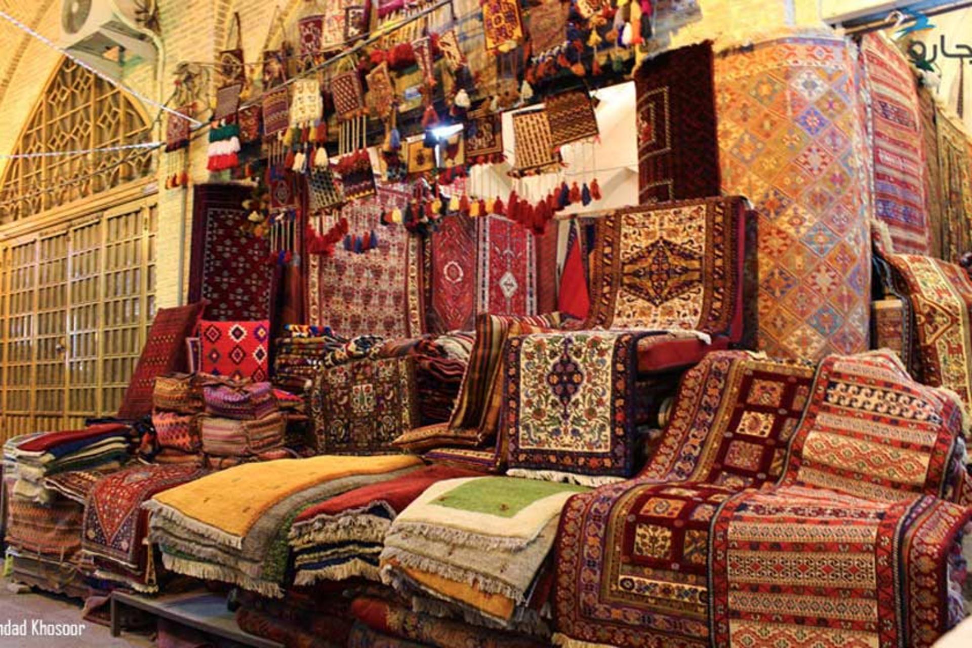 بازار وکیل