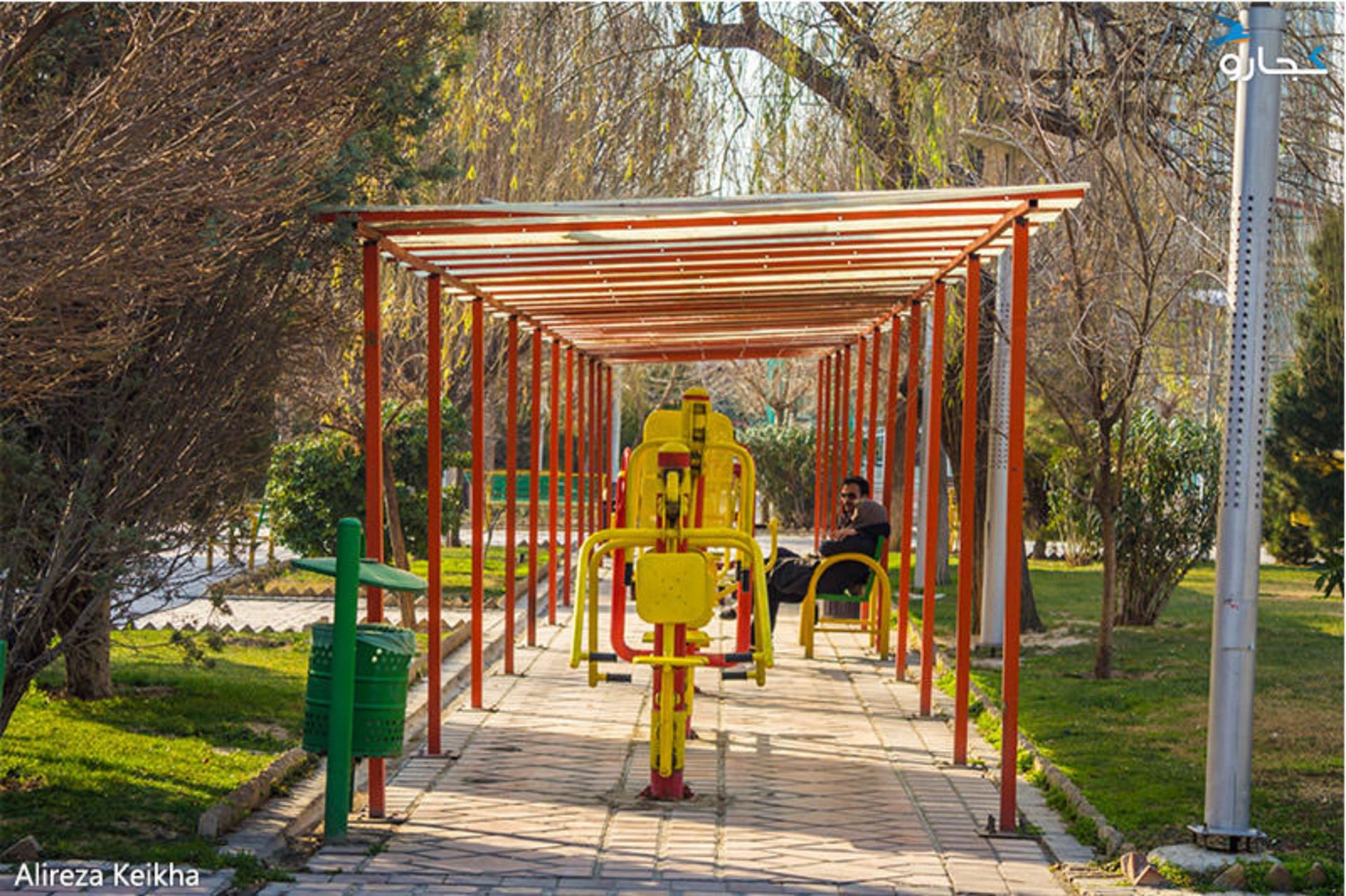 بوستان هنرمندان