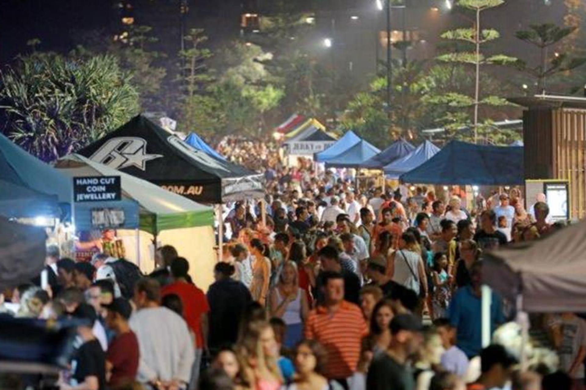 Surfers Paradise Beachfront Markets