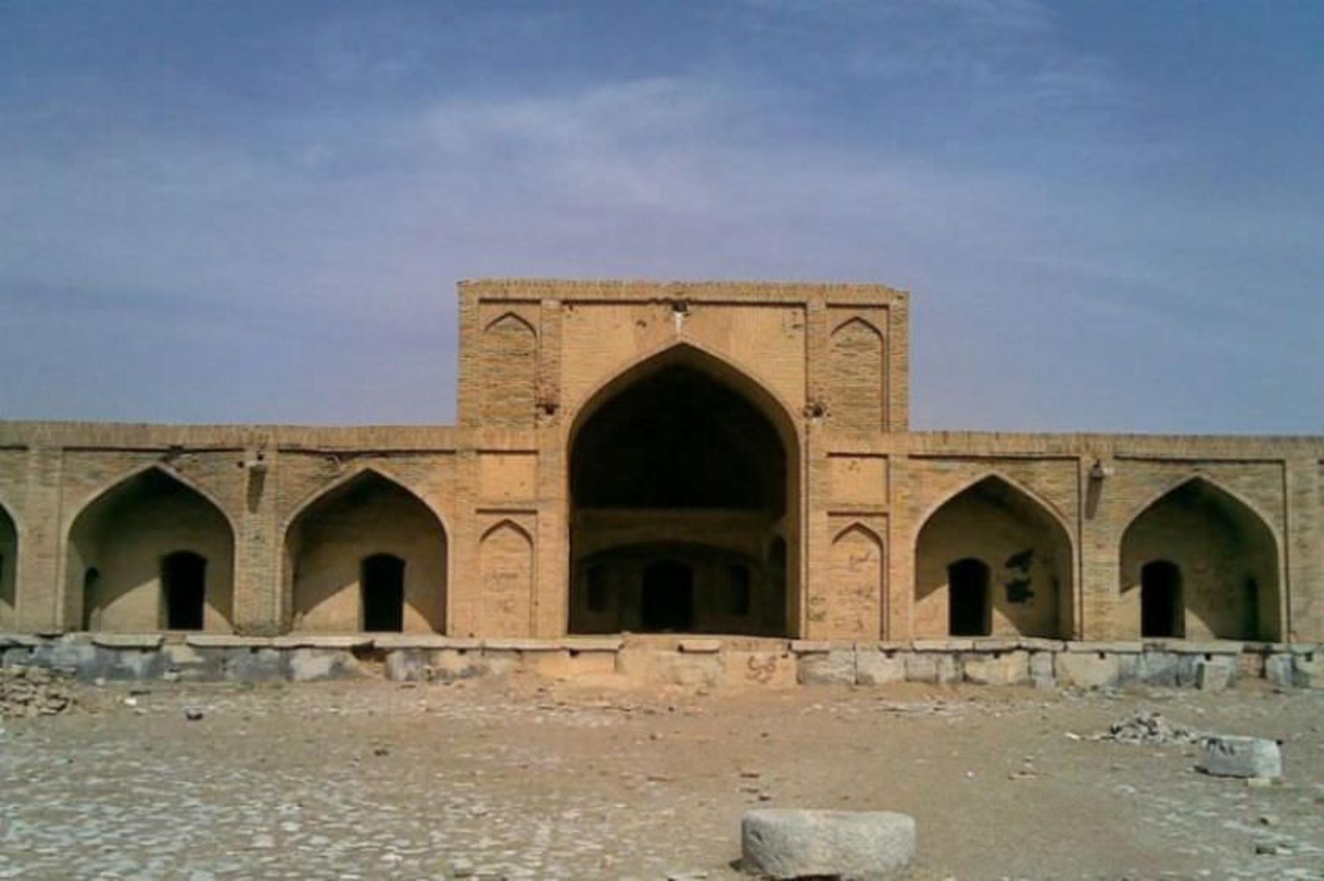 کاروانسرای شیخ علیخان