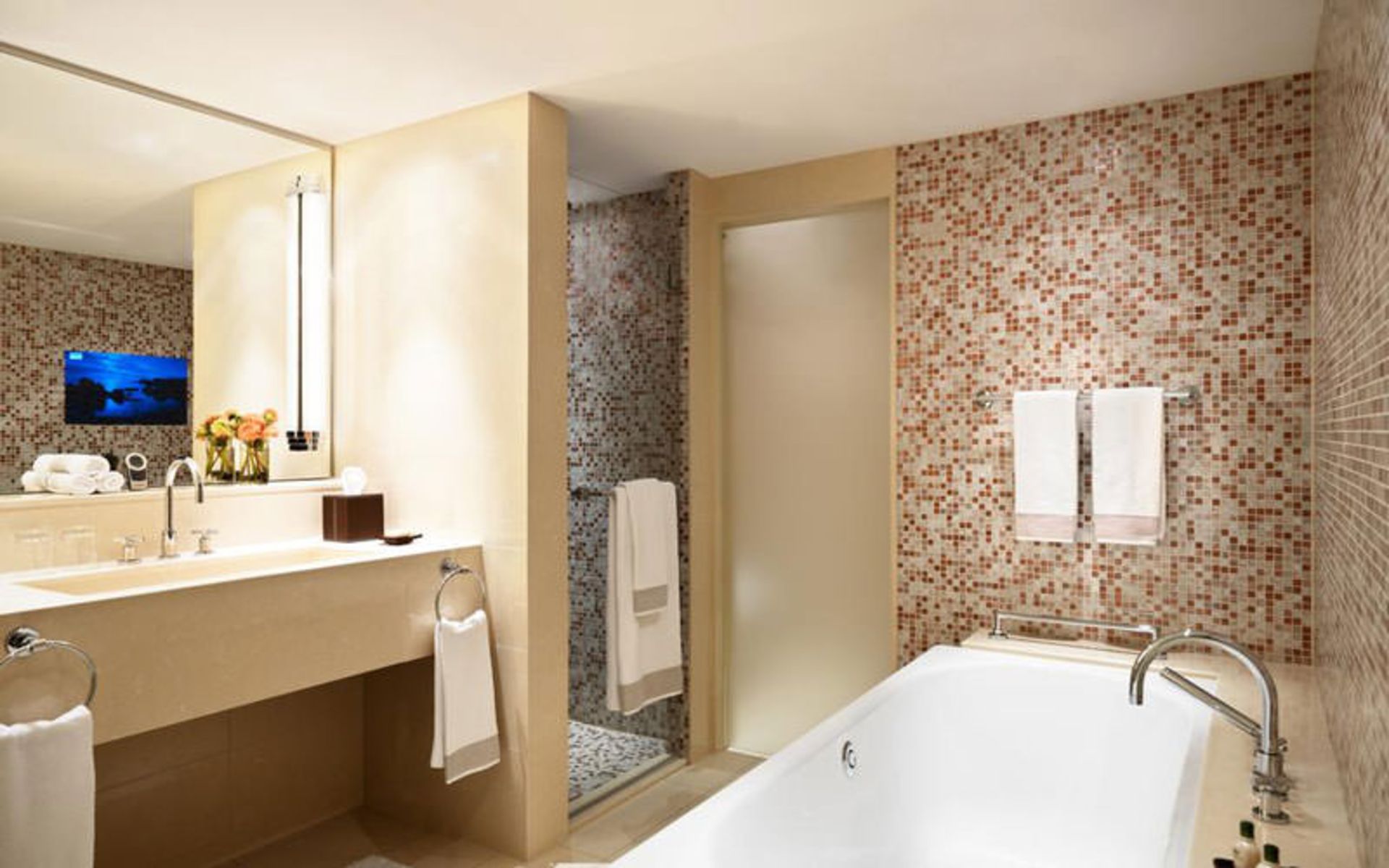 هتل جومیراه فرانکفورت (Jumeirah Frankfurt)