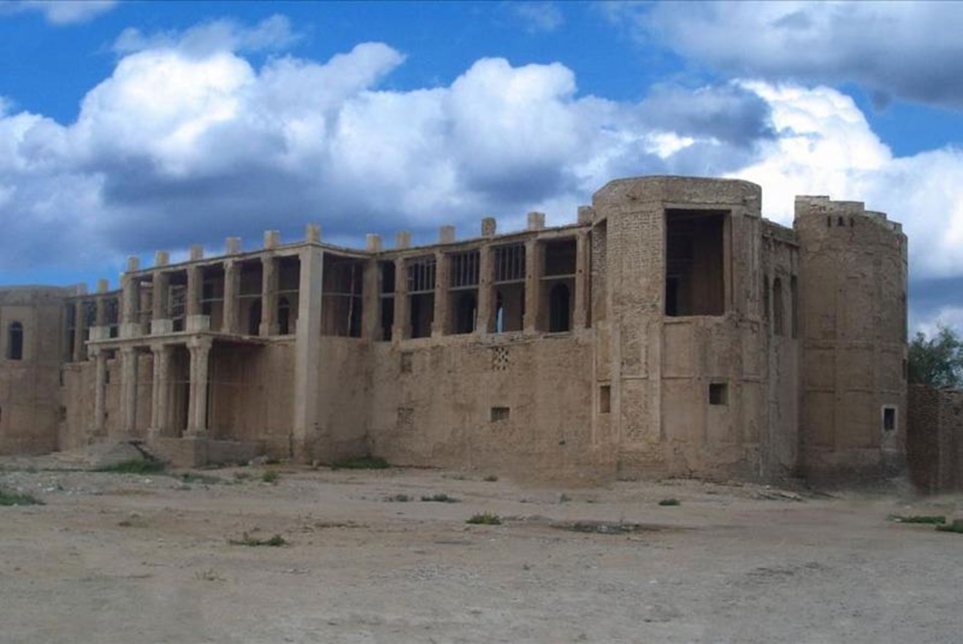 عمارت ملک بوشهری