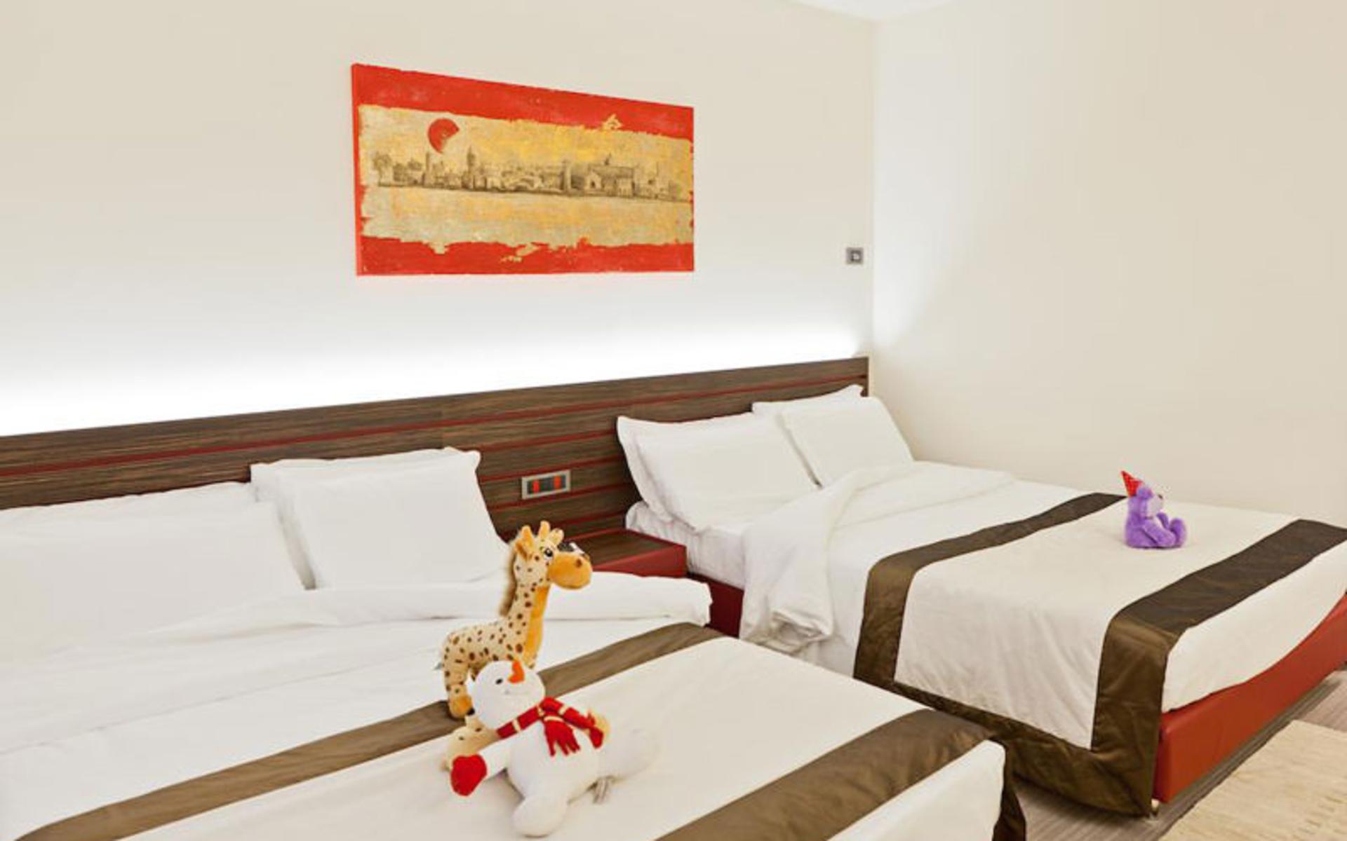 هتل آنتونی (Antony Hotel)