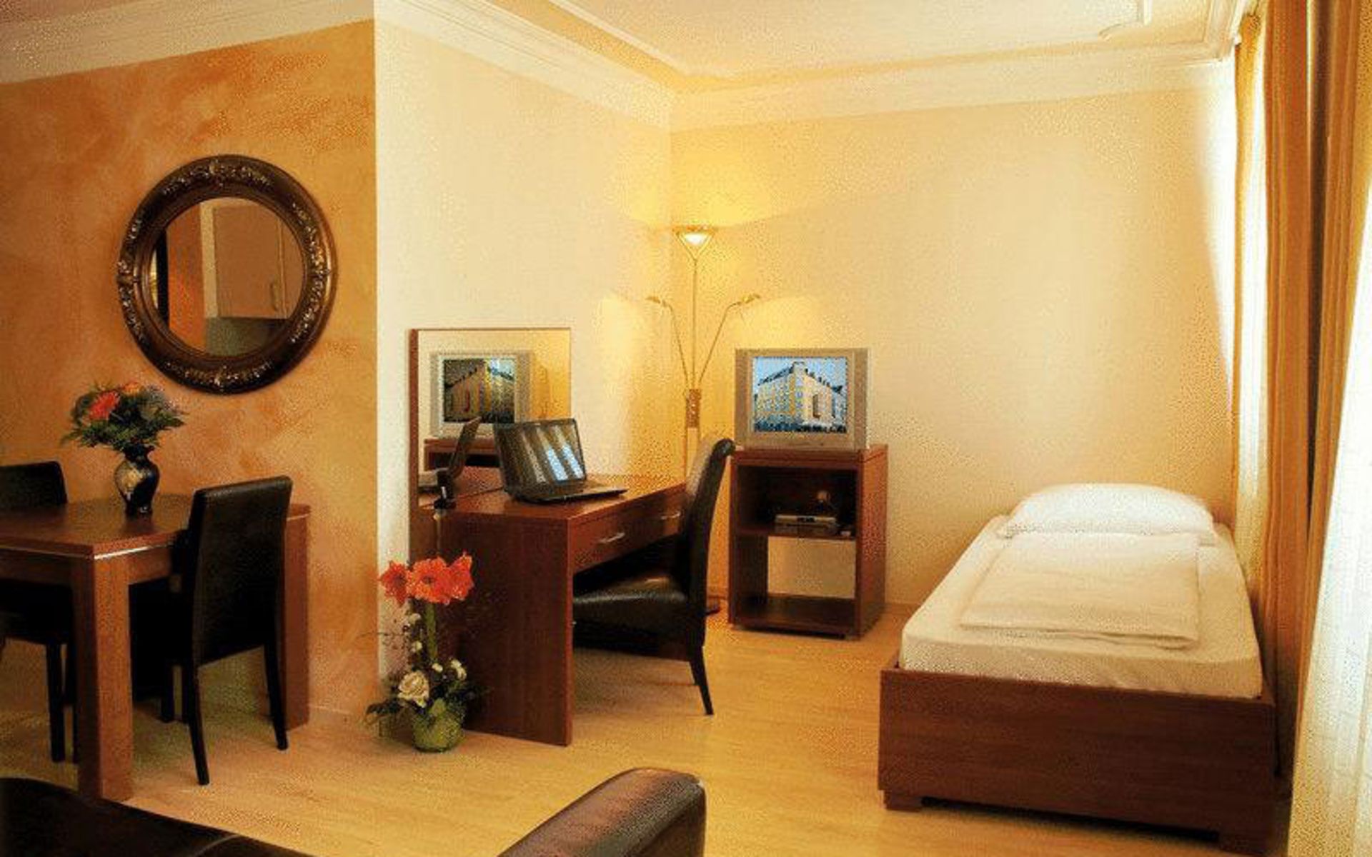 هتل اطلس رسیدنس (Hotel Atlas Residence)