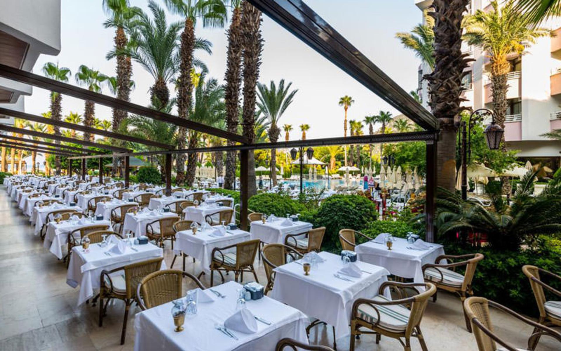 هتل آکوا (Hotel Aqua)