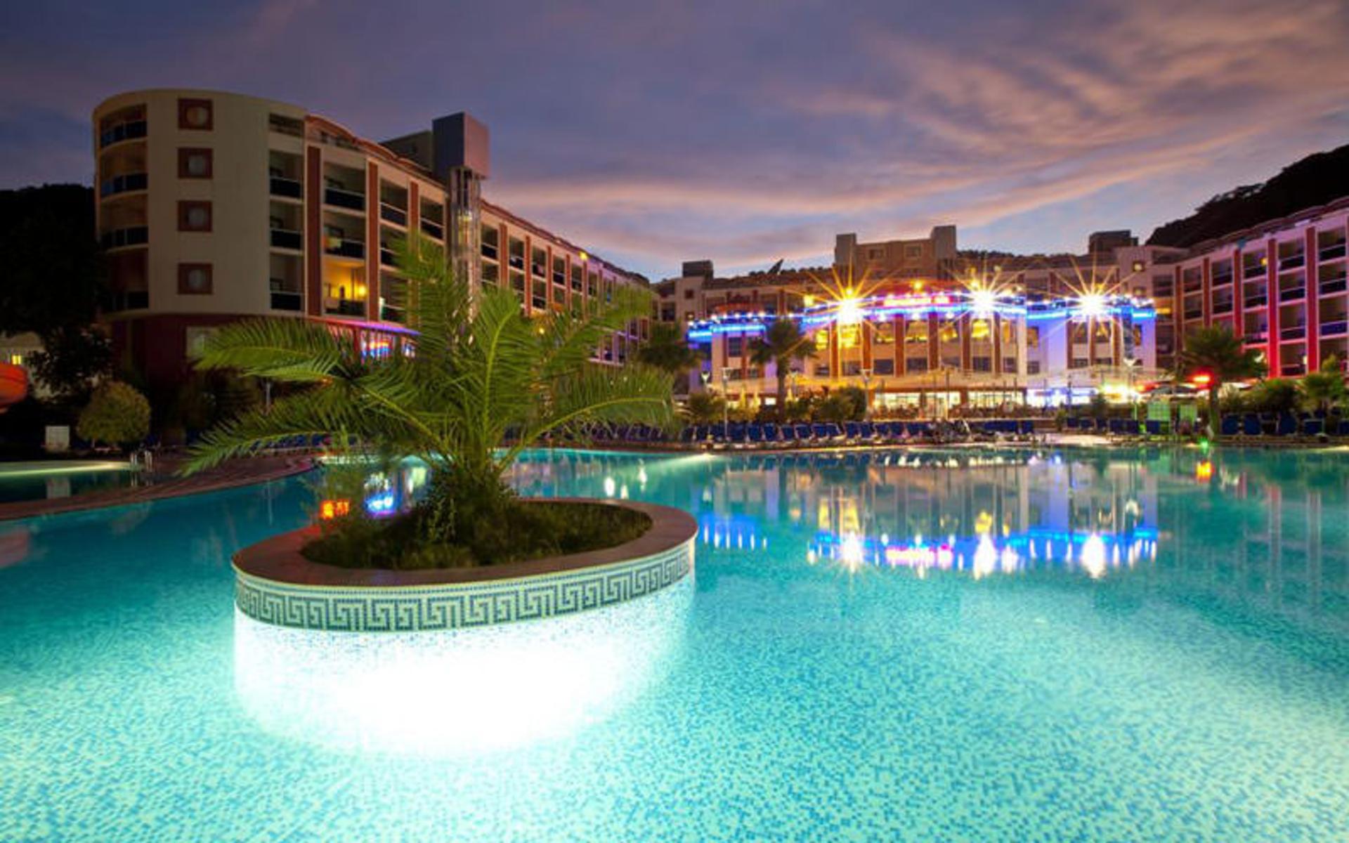 هتل گرین نیچر ریزورت اند اسپا (Green Nature Resort and Spa)