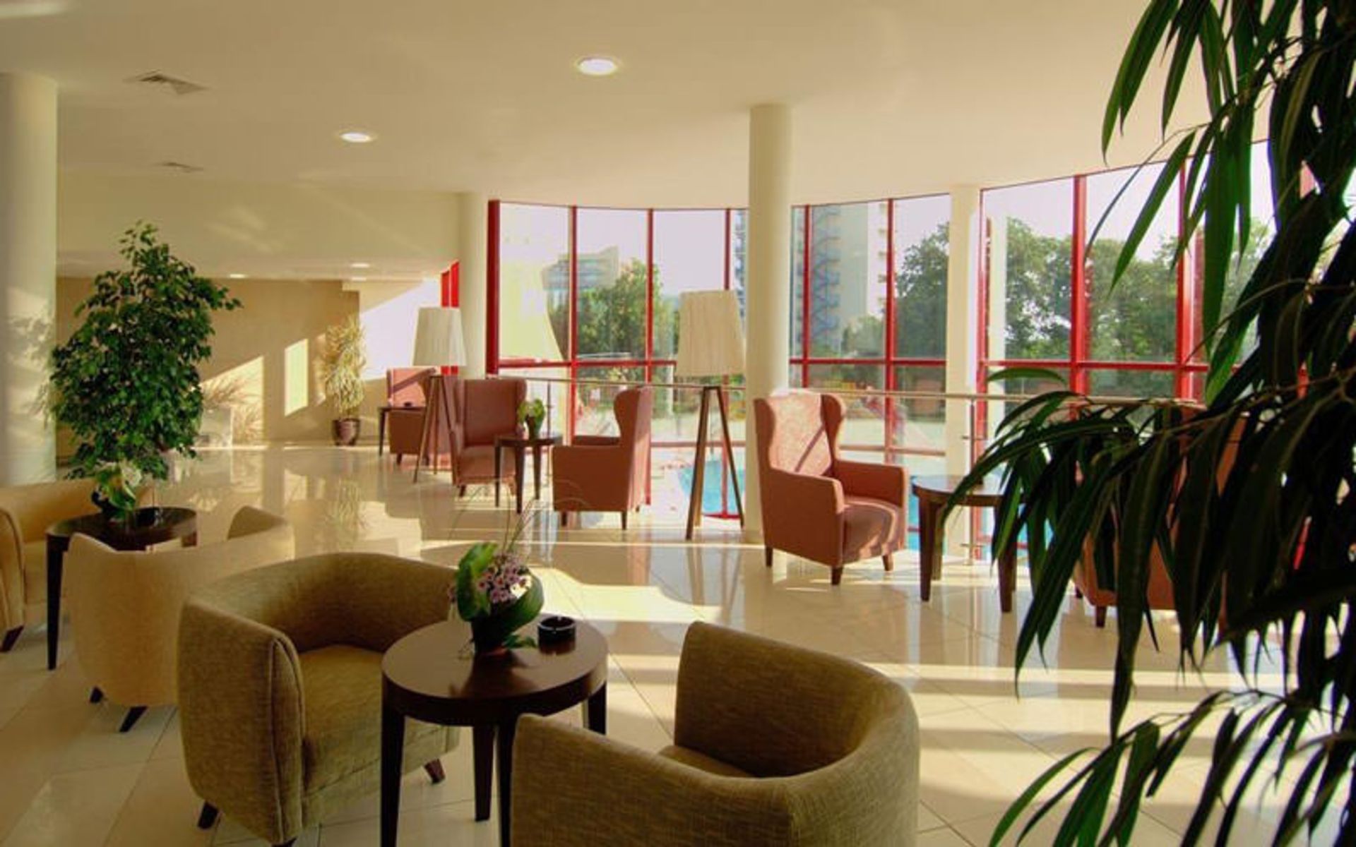 هتل هلیوس اسپا (Helios Spa Hotel)