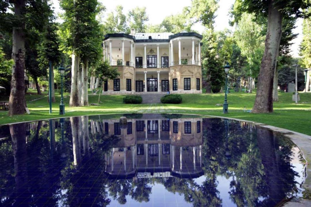 کاخ نیاوران