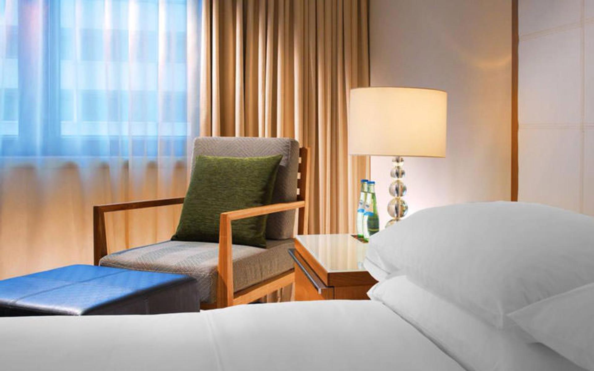هتل شراتون فرانکفورت ایرپورت اند کانفرنس سنتر (Sheraton Frankfurt Airport Hotel & Conference Center)