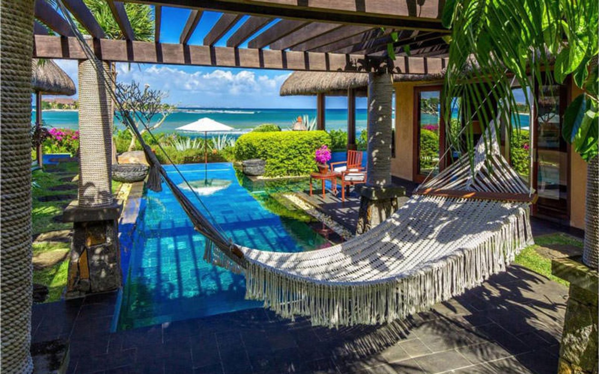 هتل اوبروی (The Oberoi Mauritius) – موریس