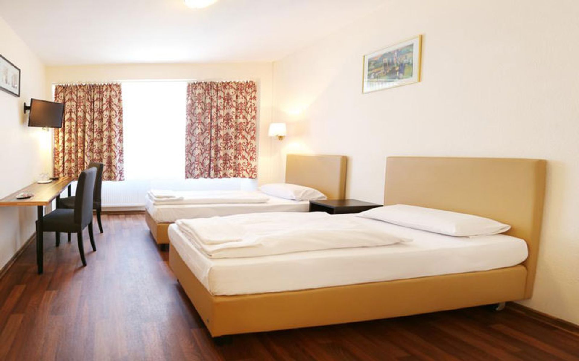 هتل پنشن آلفا فرانکفورت سیتی (Pension Alpha Frankfurt City)